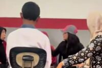 1760074635486-siswa-sma-1760013633714_169