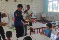 1760096240413-tim-damkar-di-lampung-selatan-saat-diminta-beri-kejutan-ulang-tahun-1760073815867_169