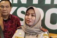 1761391846649-kepala-balai-karantina-sumsel-sri-endah-ekandari-1761319544503_169