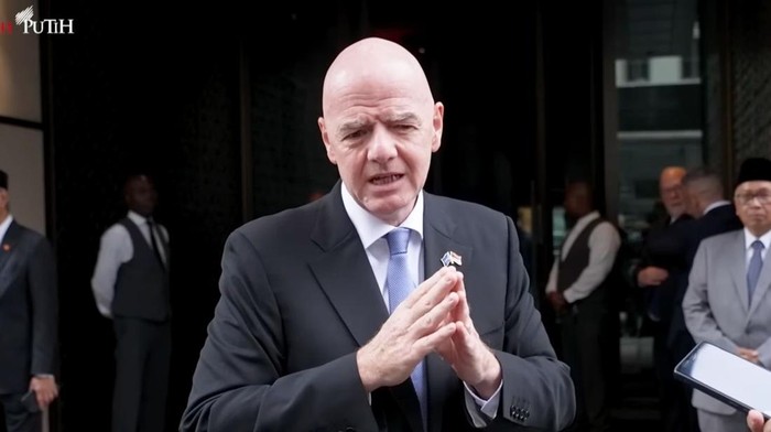 1761543095790-presiden-federasi-sepak-bola-internasional-fifa-gianni-infantino-1758751598826_169