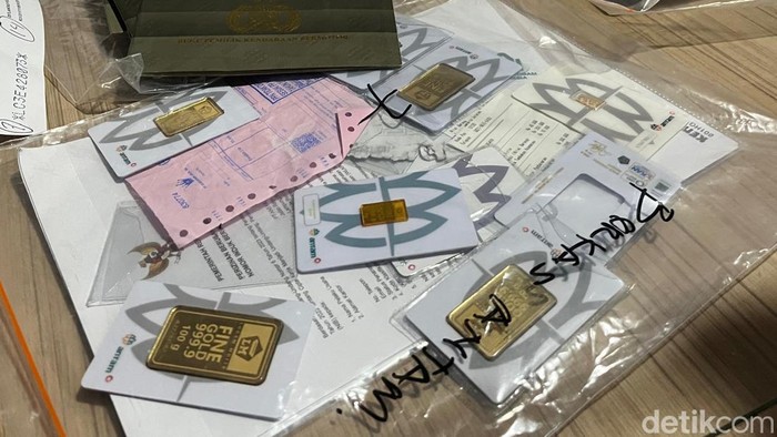 1761889255060-logam-mulia-palsu-1761830972007_169