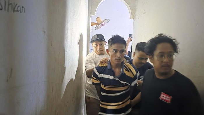 1762407288718-napi-kabur-ditangkap-1762398251413_169