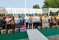 1762407320949-bantuan-dumisake-pendidikan-disalurkan-ke-siswa-siswa-di-2-kabupaten-di-jambi-1762369143929_169