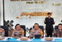 1762515274903-konferensi-pers-polda-metro-jaya-soal-kasus-tuduhan-ijazah-palsu-jokowi-1762487376388_169