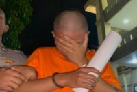 1762579787102-bripda-waldi-usai-menjalani-sidang-etik-1762564041336_169