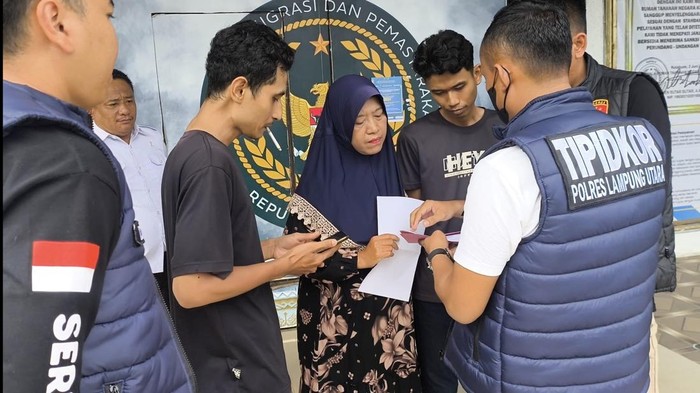 1763141660288-keluar-penjara-ditangkap-1763109589780_169