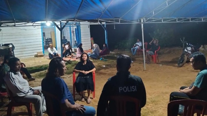 1763463961663-tersambar-petir-1763440429686_169