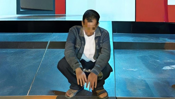 1763615189036-pelaku-penembakan-di-oki-saat-diringkus-polisi-1763597584276_169