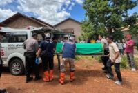 1763723139418-jasad-korban-saat-hendak-dievakuasi-ke-rumah-sakit-1763707229675_169