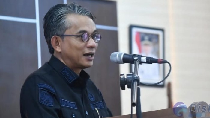 1764414346878-wabup-muaro-jambi-junaidi-mahir-1764400607117_169