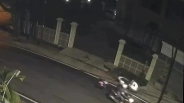 1764608790336-ibu-dan-anak-dibegal-di-palembang-1764588334400_169