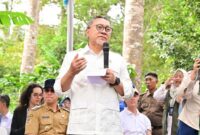 1764673560085-menteri-koordinator-bidang-pangan-ri-zulkifli-hasan-1764664143914_169