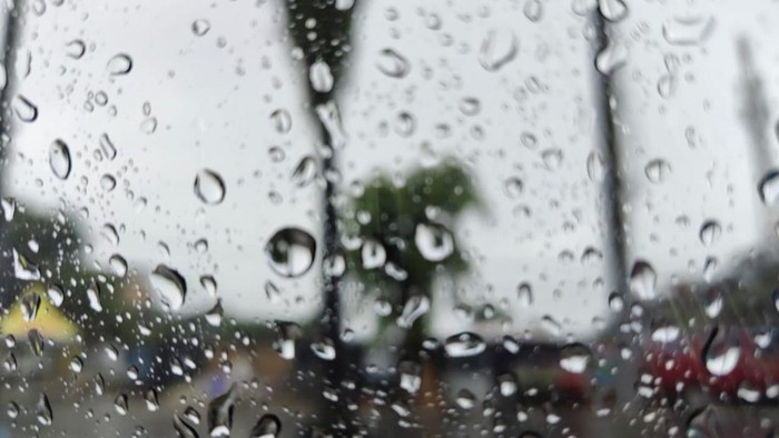 1764716707116-ilustrasi-hujan-1748142789481_169