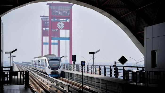 1764997552737-lrt-palembang-1764927983987_169