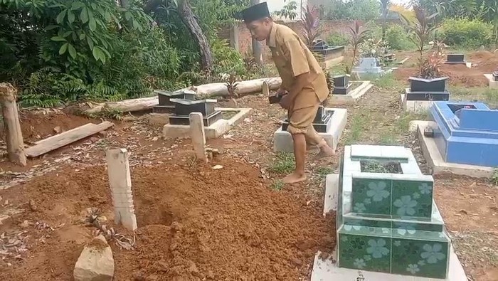 1765256758011-makam-di-musi-rawas-dibongkar-otk-sudah-diperbaiki-1765193758029_169
