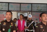 1765278355557-ray-direktur-perusahaan-rekanan-proyek-taman-kota-lampung-tengah-1765254591621_169