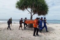 1765364746846-tim-sar-gabungan-mengevakuasi-jasad-pemuda-jambi-1765351855679_169