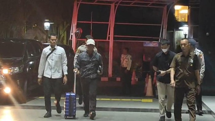 1765429580761-bupati-lampung-tengah-ardito-wijaya-adrialdetikcom-1765375082671_169