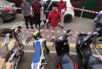 1765429581273-kejati-menyita-kendaraan-dari-rumah-eks-bupati-pesawaran-dendi-ramadhona-1765370165044_169