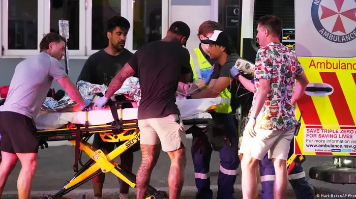 1765710342946-korban-penembakan-di-pantai-bondi-sydney-australia-1765708109352_169