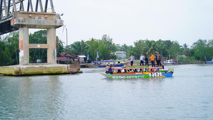 1766466384012-kondisi-terkini-jembatan-p6-lalan-yang-ambruk_169