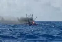 1766509549809-kapal-nelayan-maulana-30-terbakar-di-tengah-perairan-laut-provinsi-lampung-1766210711013_169