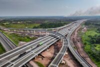 1766811922091-momen-gibran-turun-cek-proyek-tol-palembang-betung-1758953082993_169