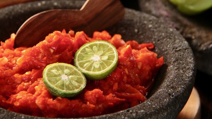 1767157619954-ilustrasi-sambal-terasi_169