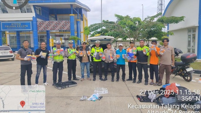 1767244019671-polisi-berhasil-menggagalkan-penyelundupan-24-kg-sabu-asal-aceh-1767236698639_169