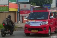 1767352050207-angkutan-transportasi-feeder-lrt-di-palembang_169