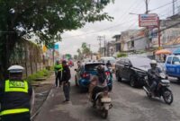 1767935158863-polisi-saat-olah-tkp-kecelakaan-di-palembang-1767916930615_169