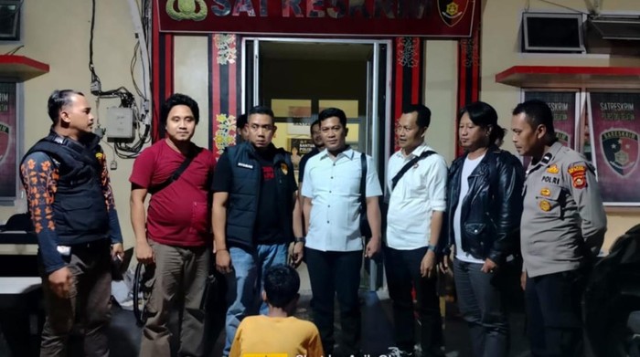 1768475170635-penusuk-siswa-smk-di-oku-selatan-ditangkap-polisi-1768470733763_169