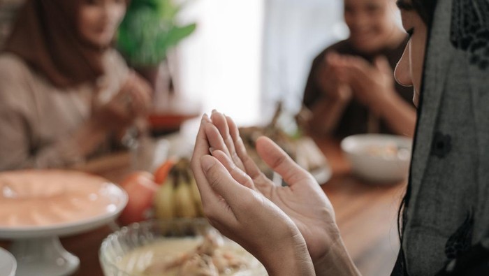 1769360749310-ilustrasi-puasa_169