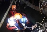 1769511985769-tim-sar-gabungan-saat-mengevakuasi-jasad-pemain-angklung-di-empat-lawang-1769488176244_169